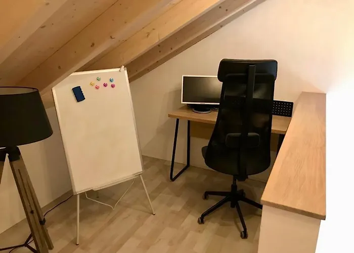 Villa Waeller Haus - Modern With Fireplace & Large Natural Garden